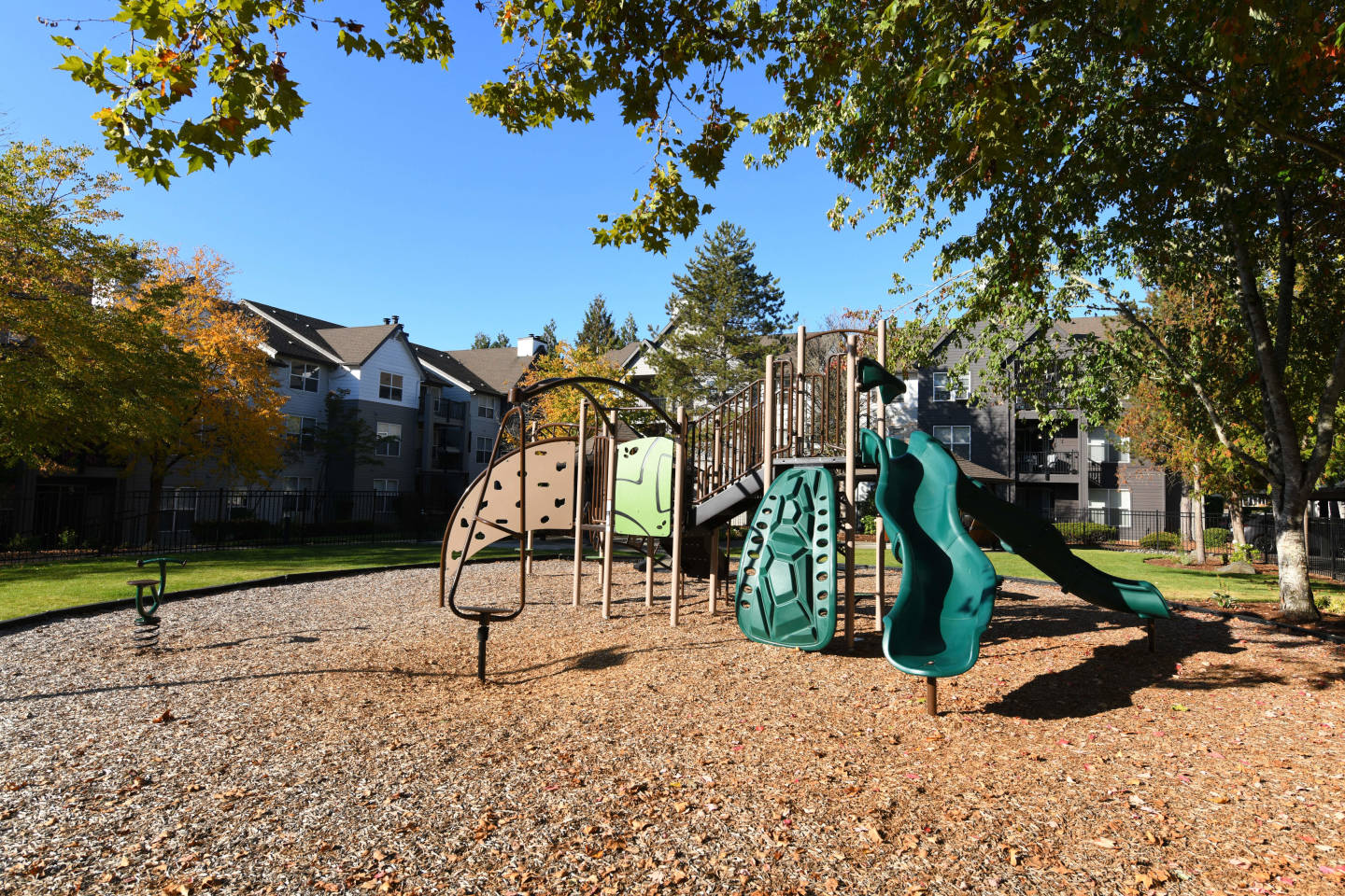 LaSalle Apartments Image 15