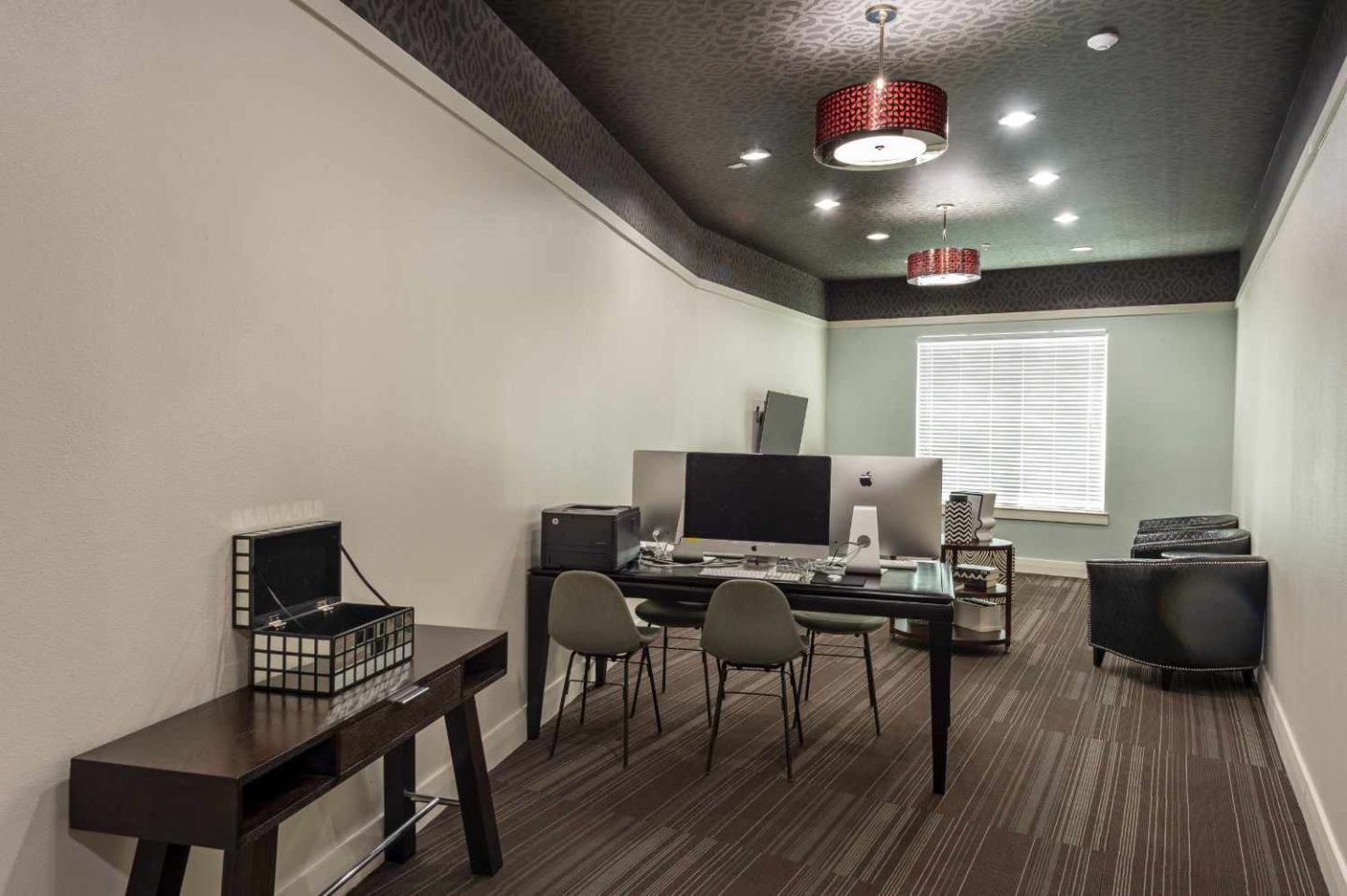 Elan Med Center Image 22