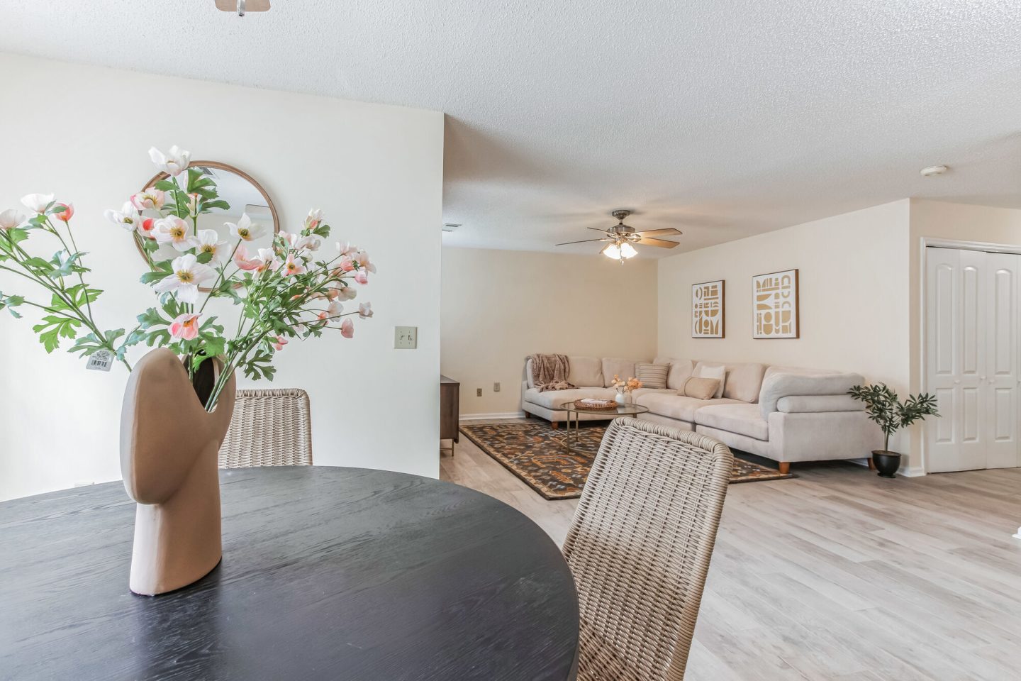 Vivo Living Summerville Image 17