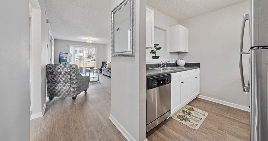 Student Housing - Seahawk Retreat Image 4