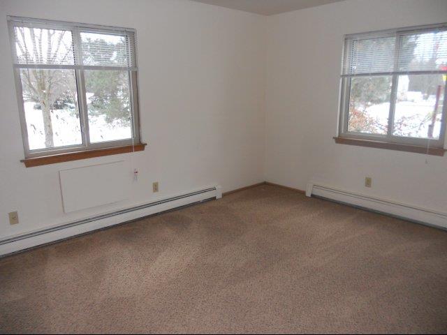 Carriage Way Apartments Image 12