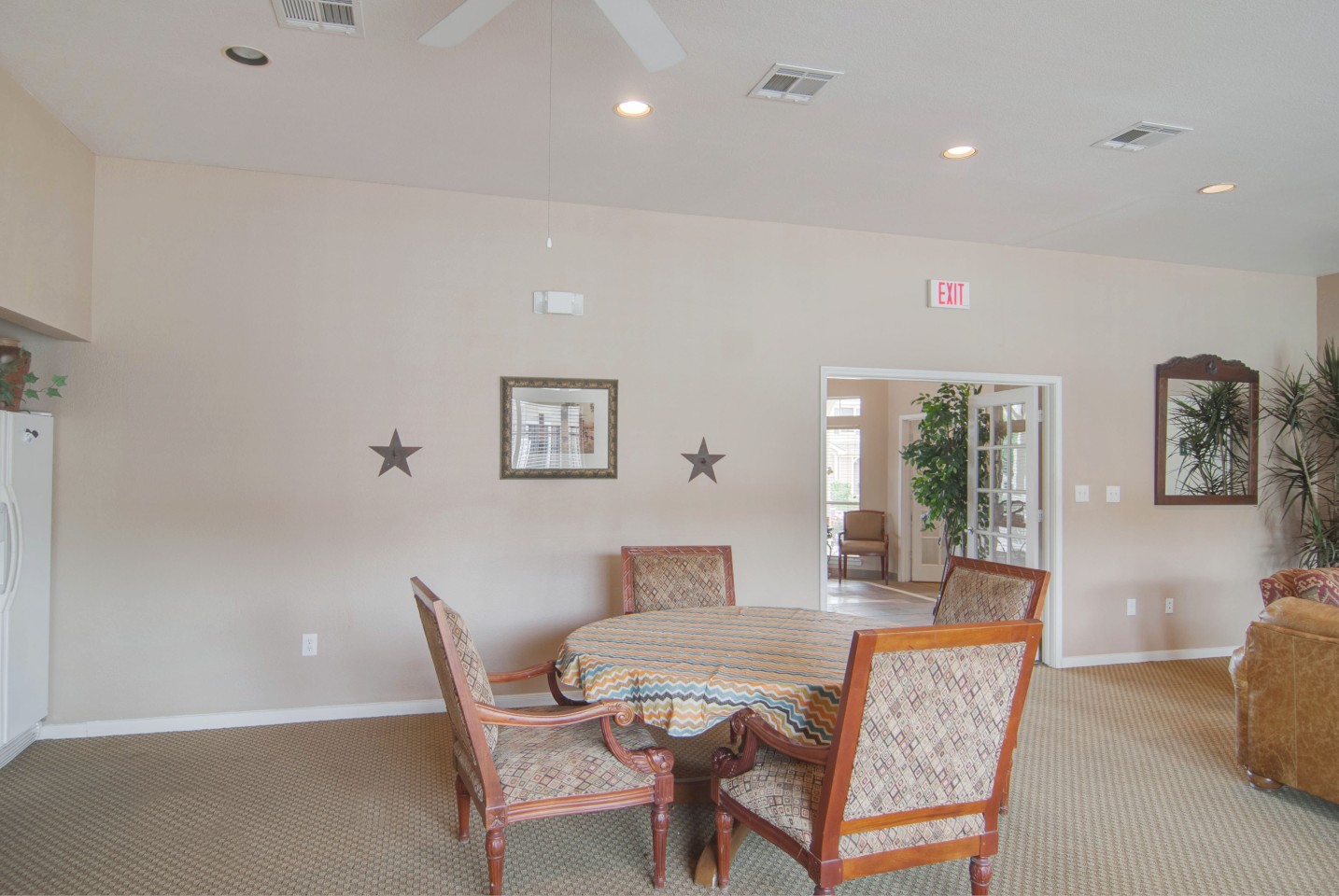 Southpark Village Image 14