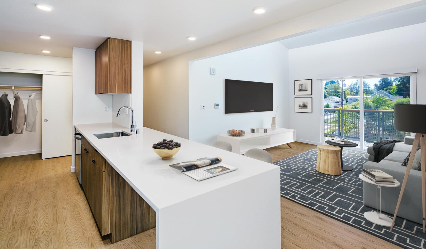 707 Leahy Apartments Image 5