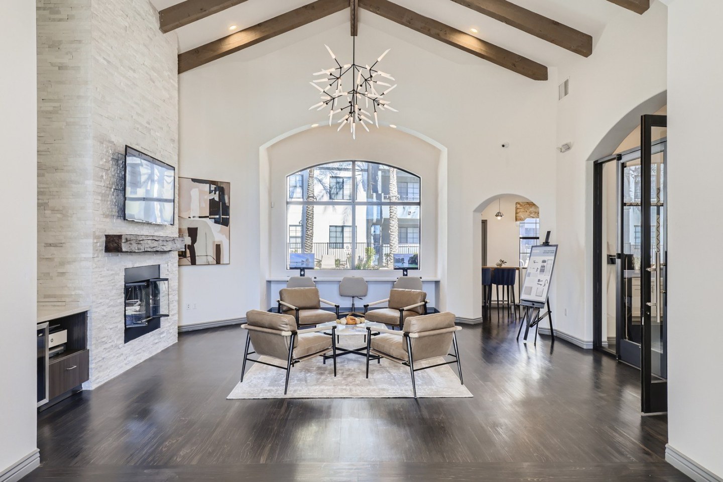 Mandarina Luxury Apartment Homes Image 69