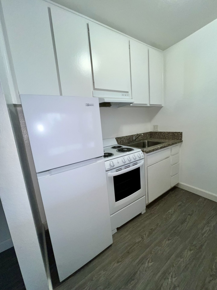 Alpine Terrace Apartments Image 5