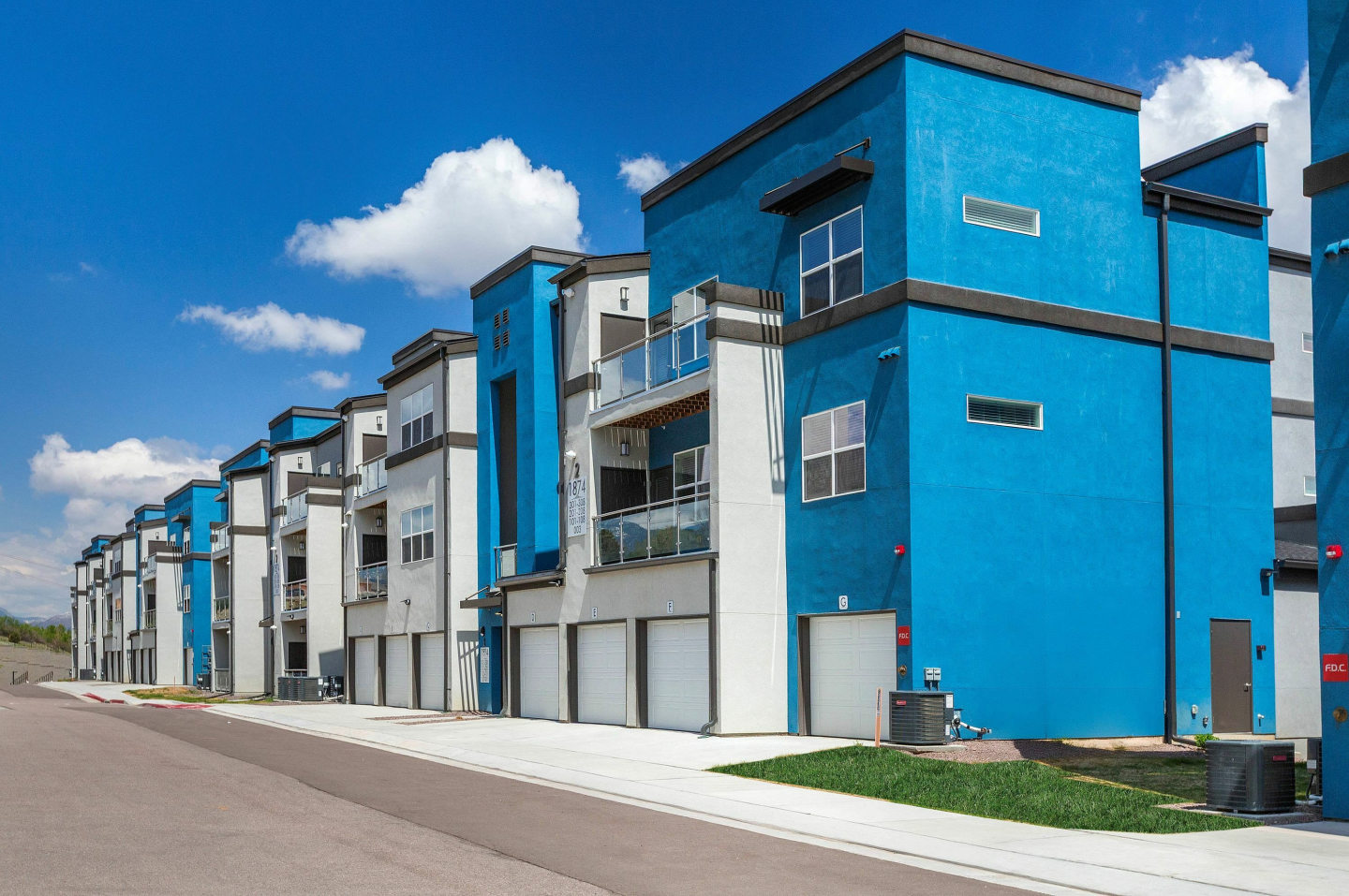Pueblo Springs Apartments Image 3