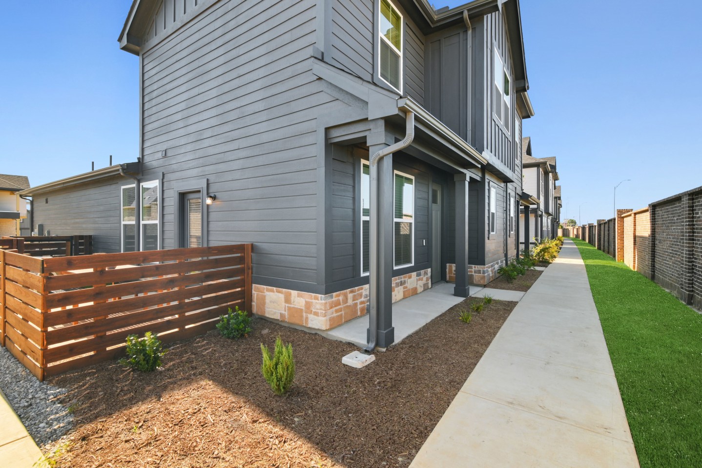 Canvas at Grand Prairie Image 18