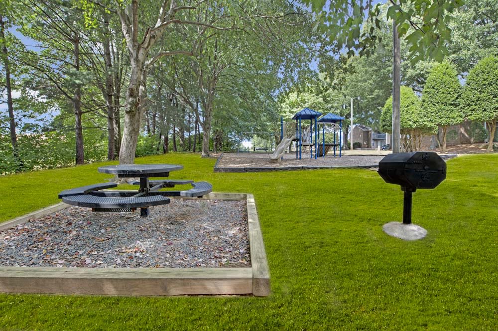 Mill Creek Flats Image 18
