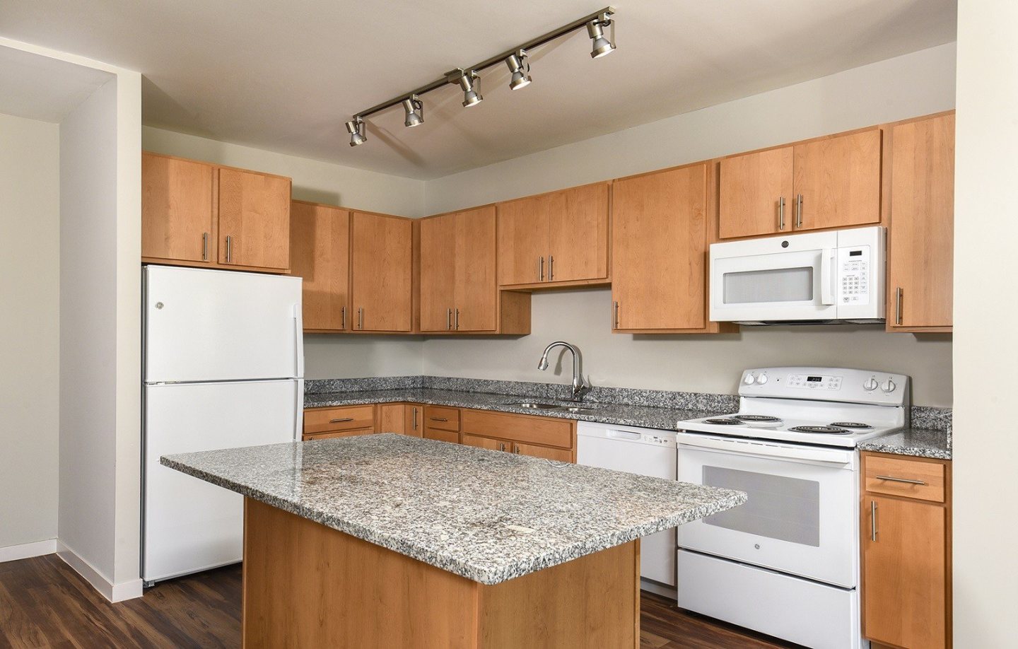 Affordable Housing - 900 at Cleveland Park Image 19