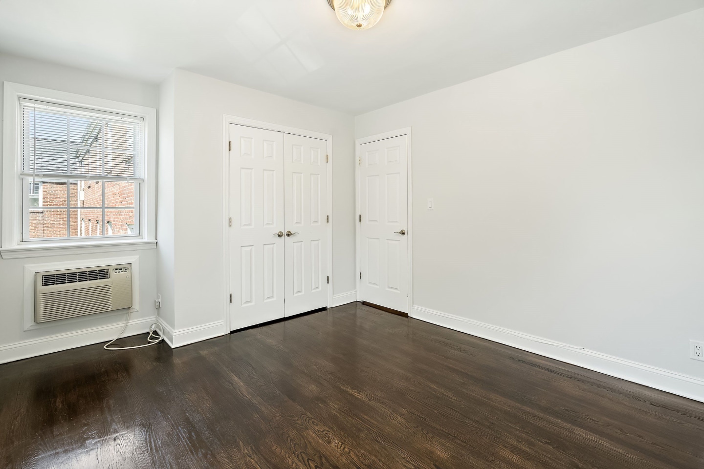 Mary Ann Apts Image 7