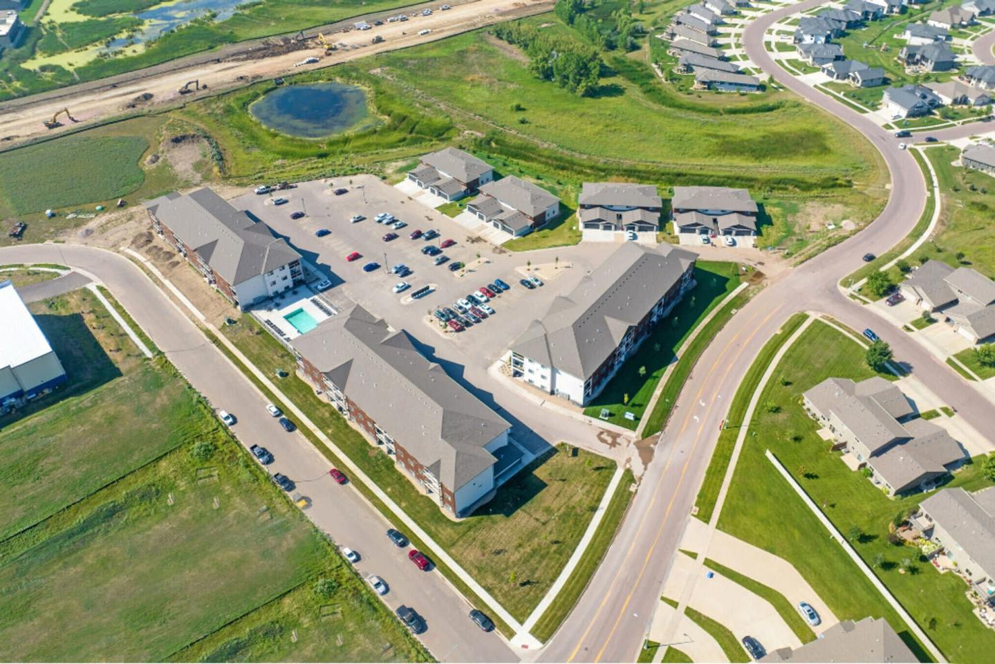 Grand Prairie Apartments & Townhomes Image 16