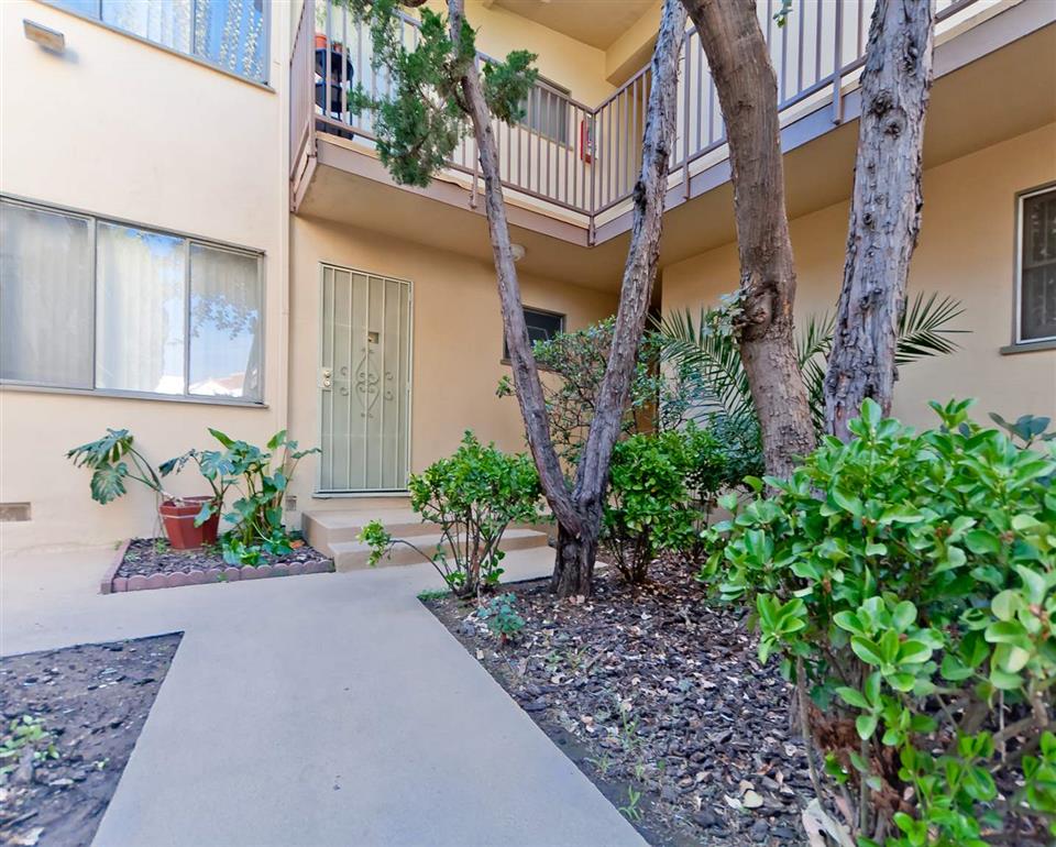 San Vicente Apartments Image 9
