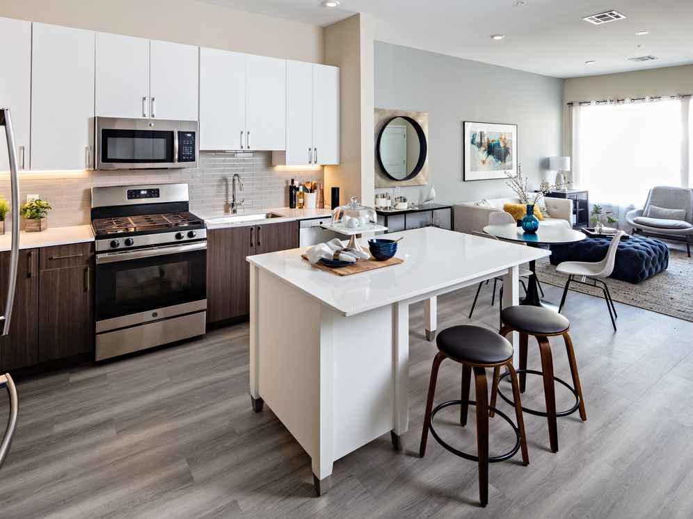 Avalon at Edgewater Image 7