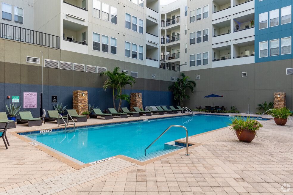 Lofts at SoDo Image 8
