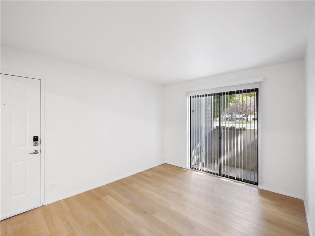 James Pointe Apartments Image 84