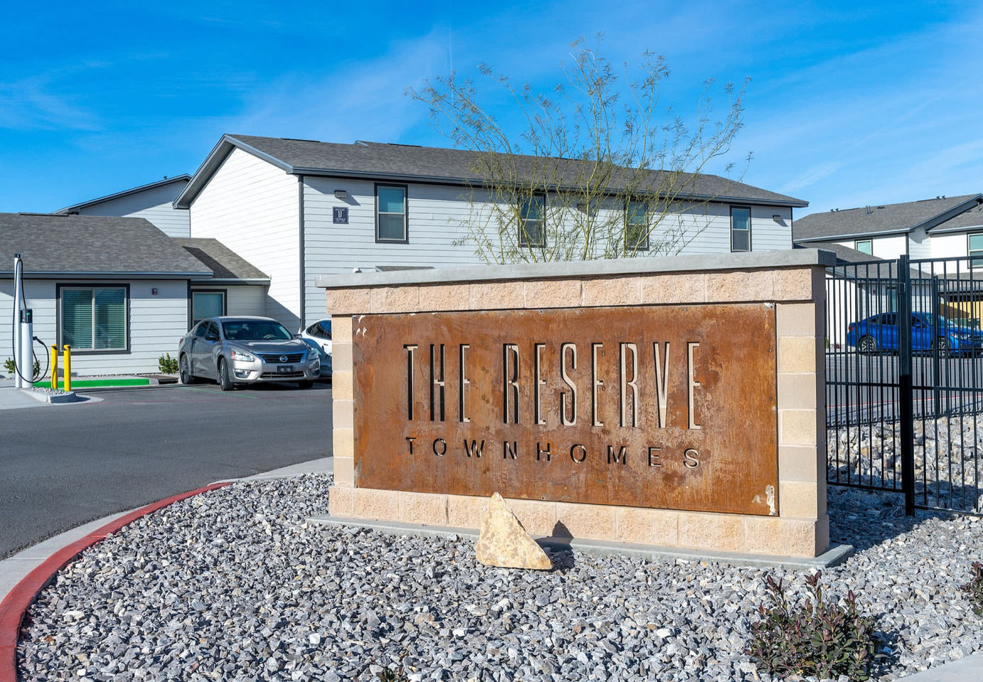 Reserve Townhomes Image 34