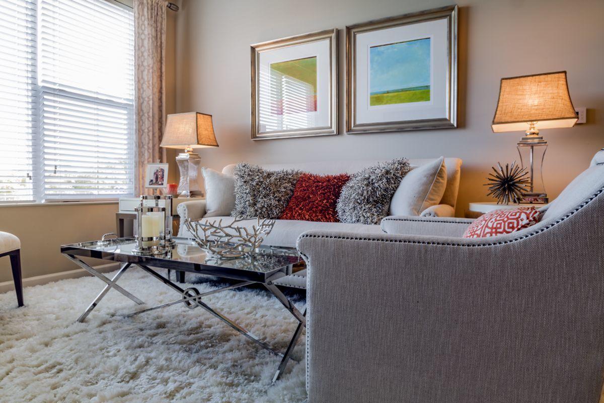 Alinea Town and Country Image 8