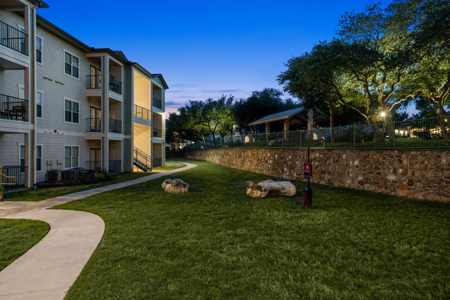 West Oaks Image 30
