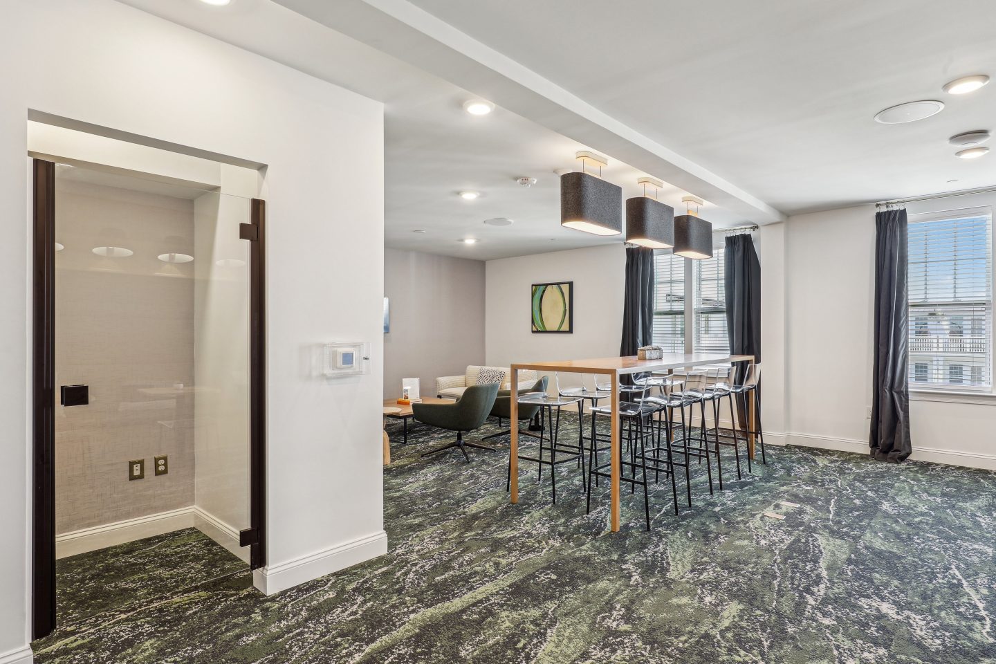 High Street View Luxury Apartments Image 20