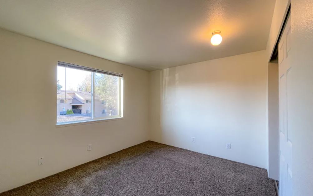 Sandpiper Apartments Image 1