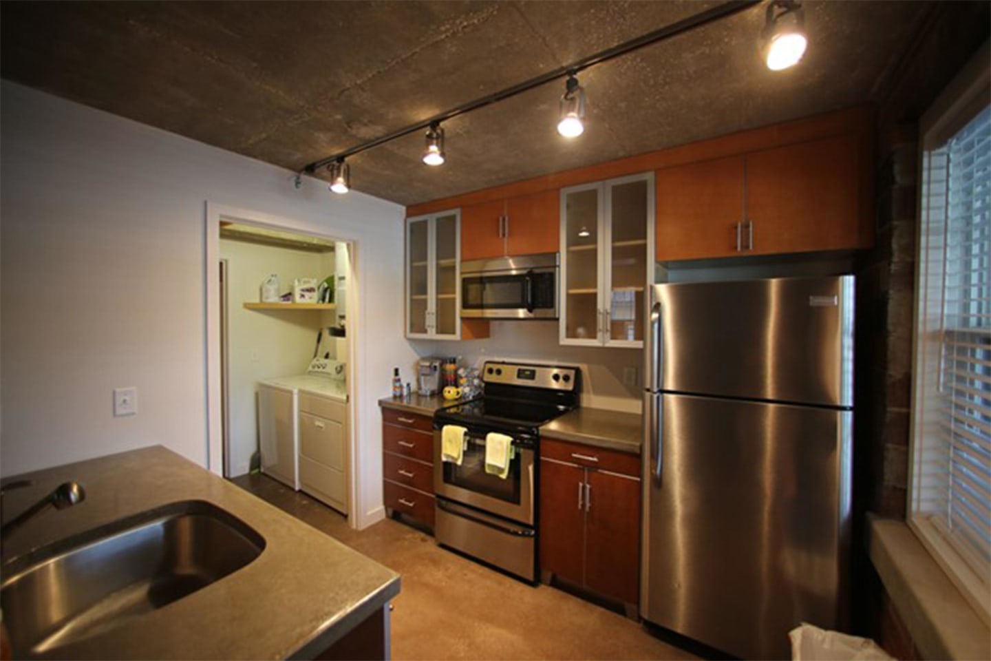 South Front Apartments Image 190