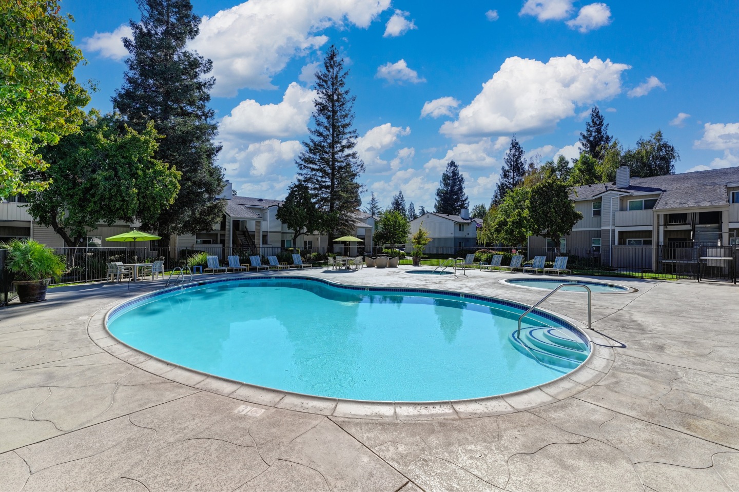 Monte Bello Apartments Image 17
