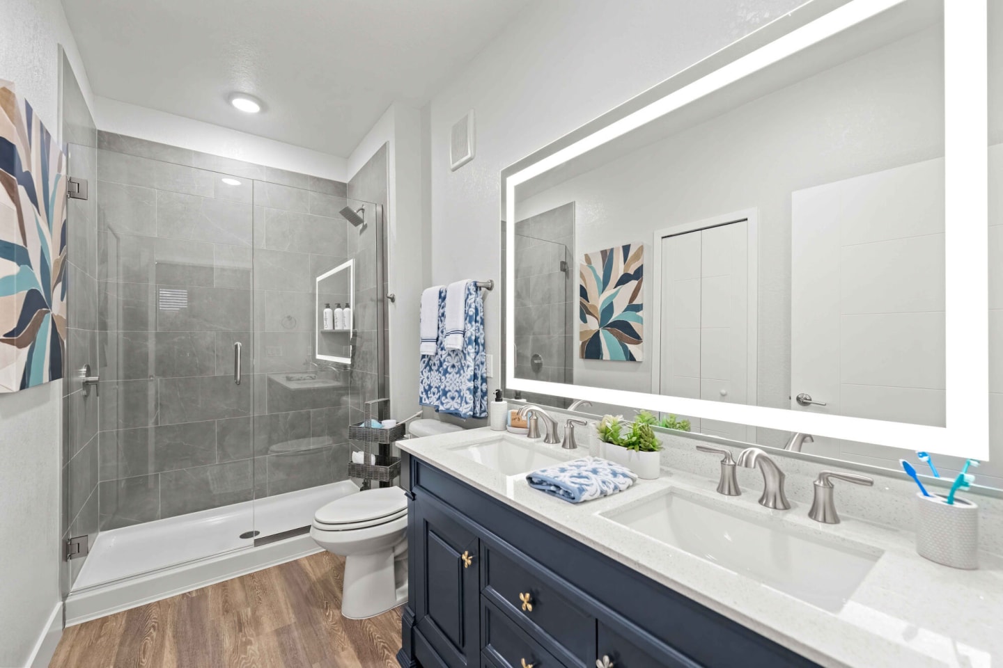 Mallory Square Apartments Image 10