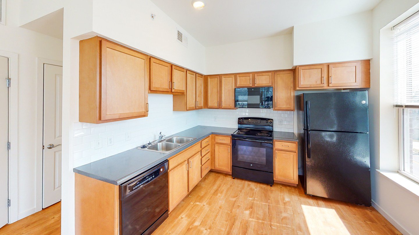 Legacy Pointe at Poindexter Apartments Image 7