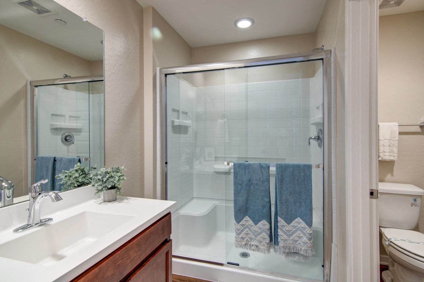 Luxury Townhomes at Park Tower Image 14