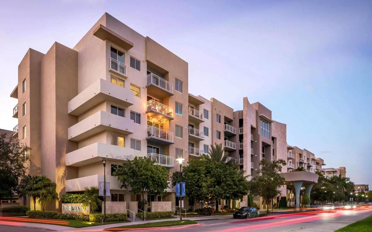 The Manor at CityPlace Image 23