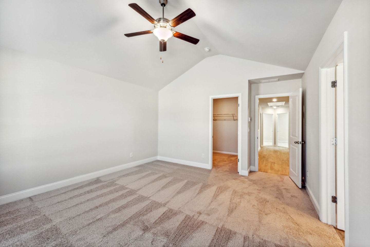 Parkwood Terrace Image 9