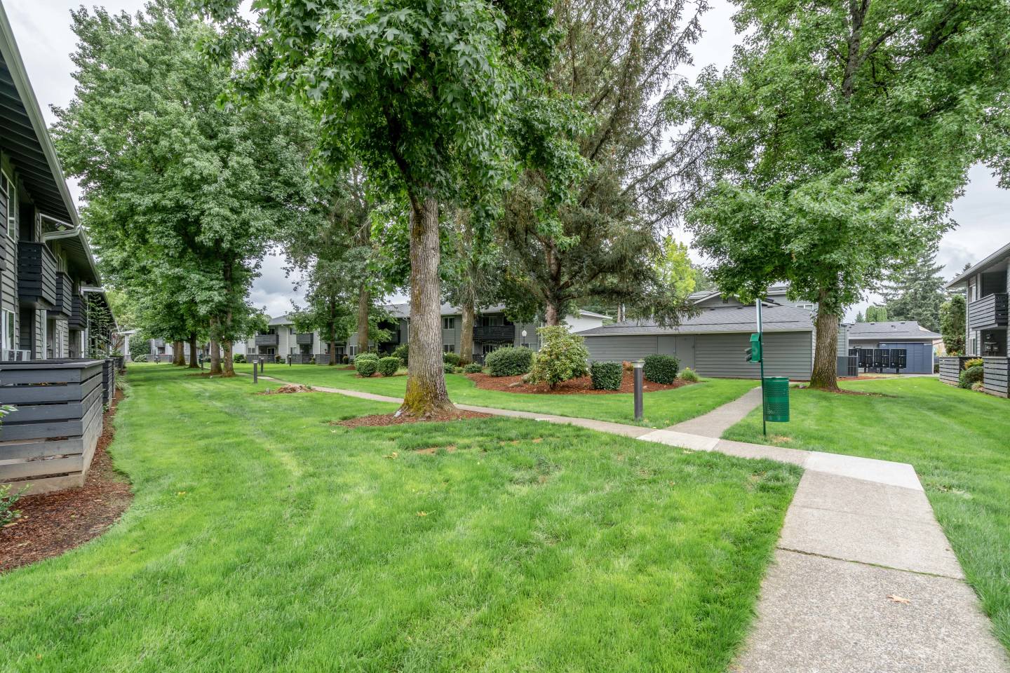 Courtyards at Cedar Hills Image 11