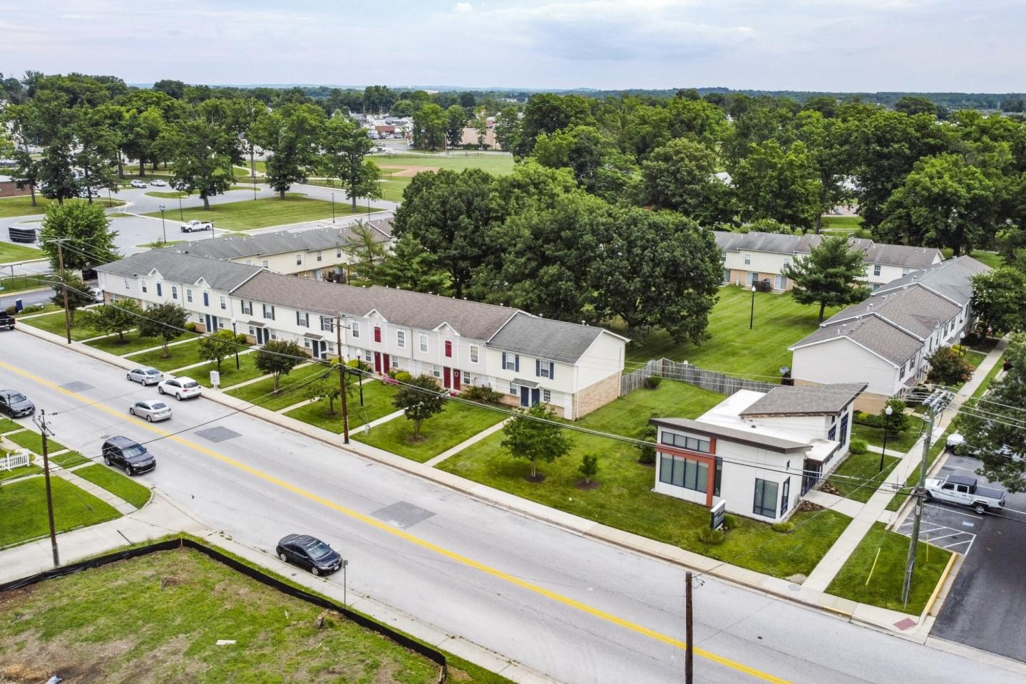 Townhomes at River's Crossing Image 14