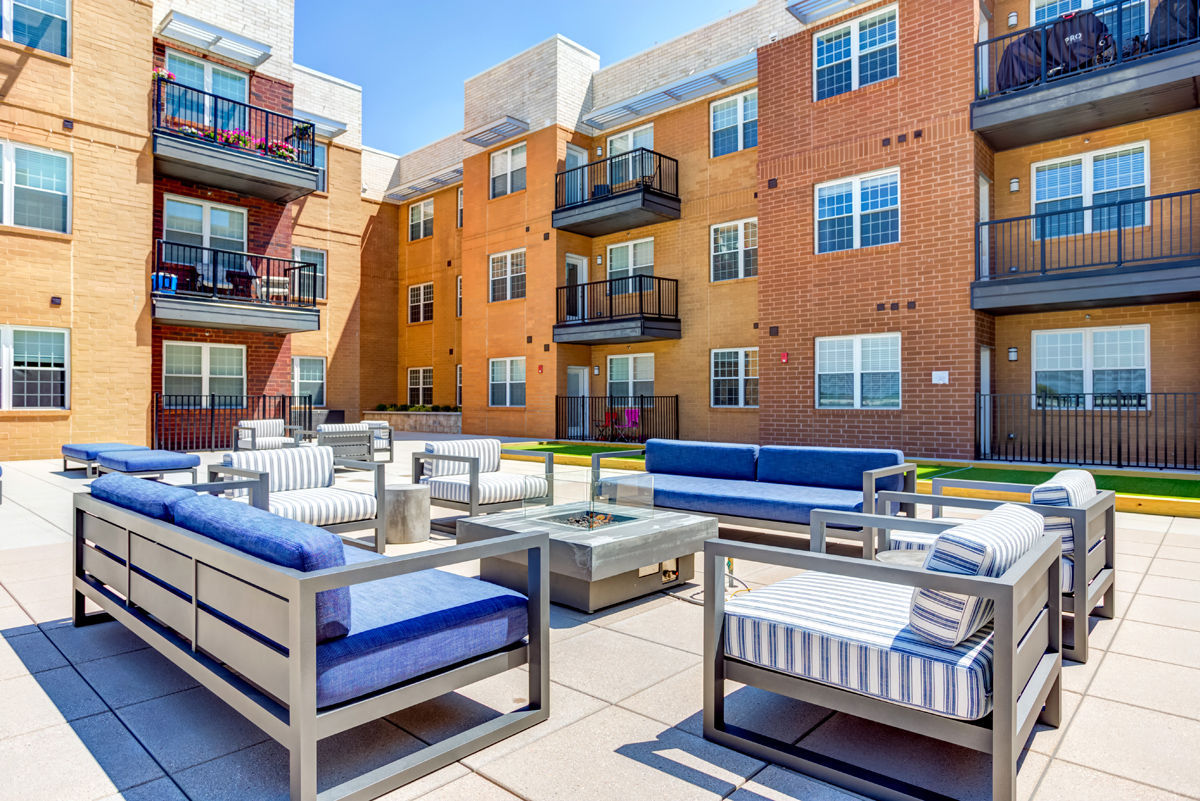 500 Station Blvd Image 9