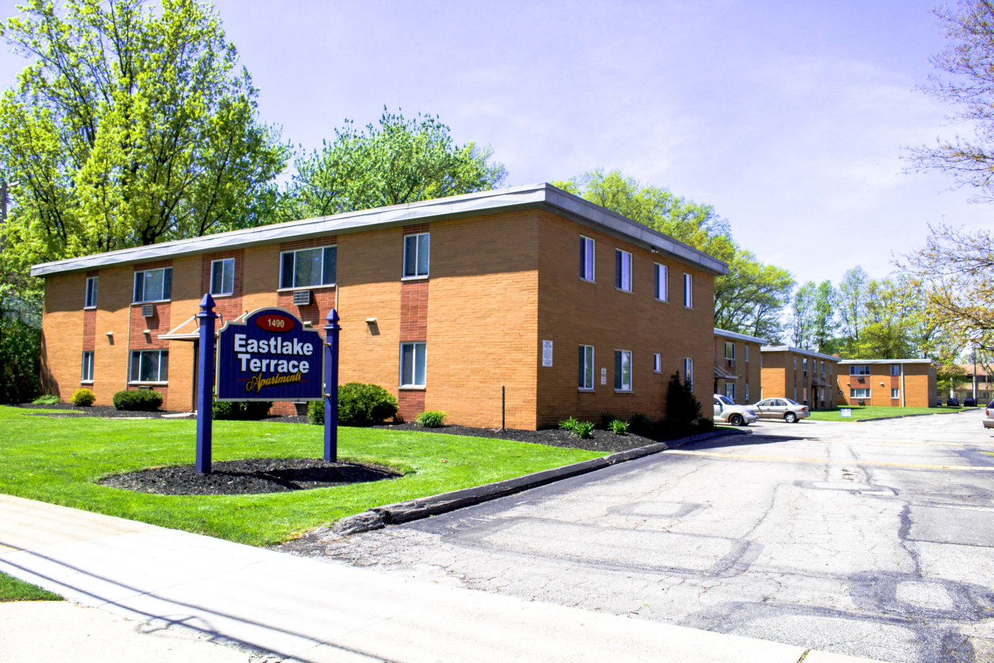 Maple Eastlake Apartments Image 9