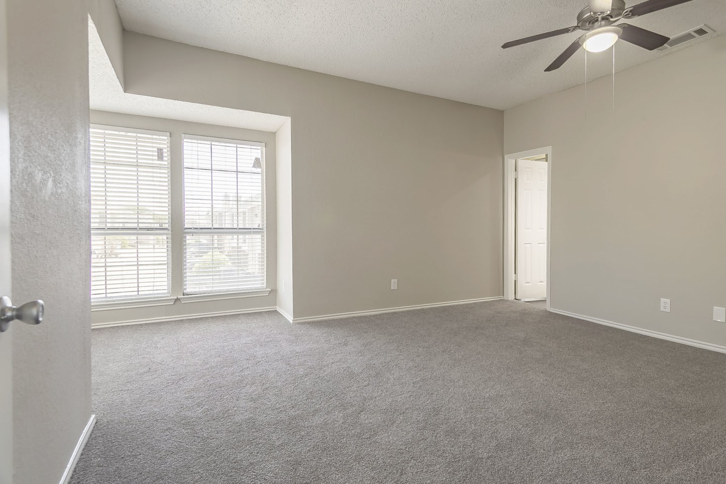 Broadmoor Villa Image 15
