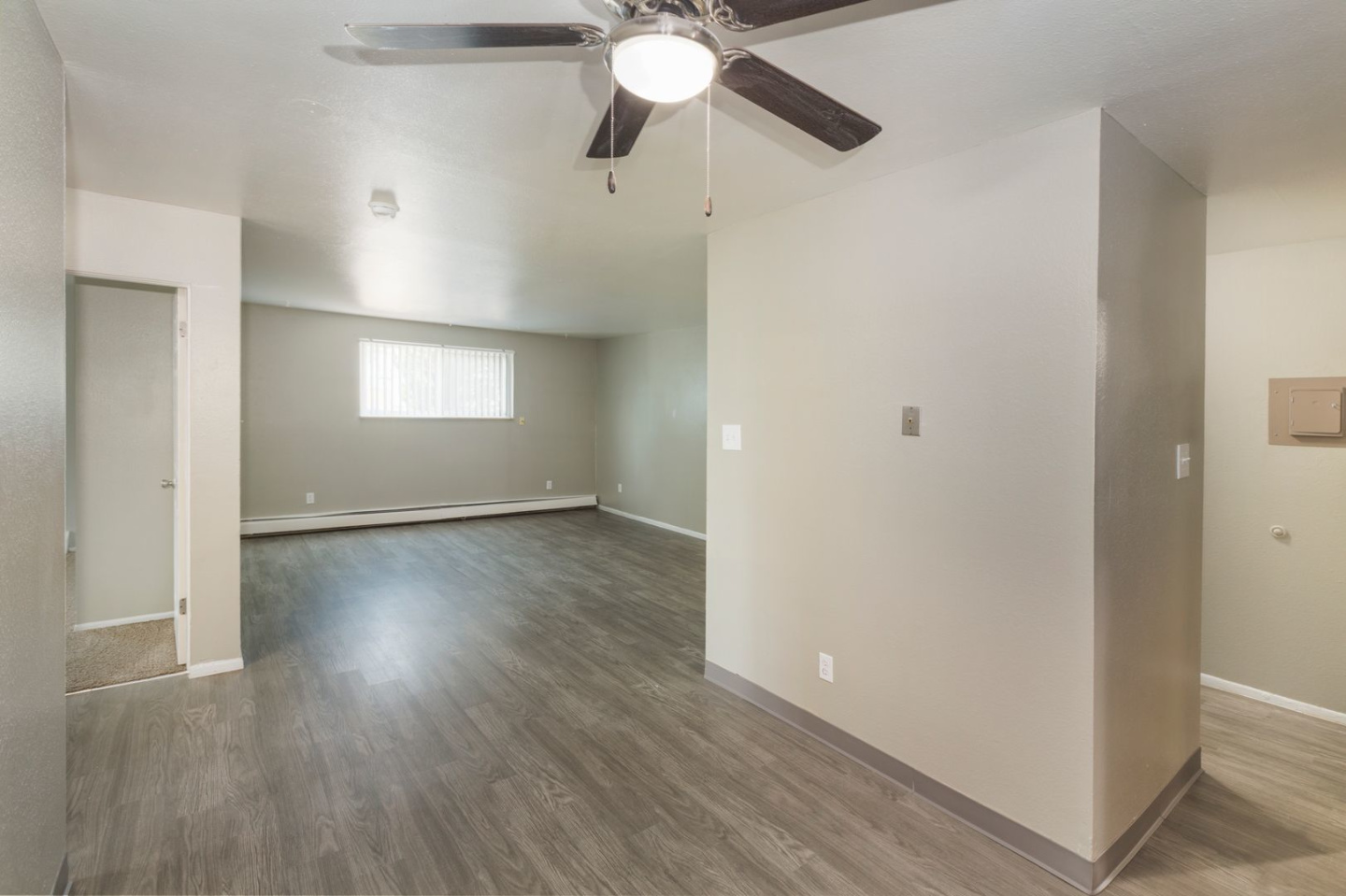 Mason Manor Image 11
