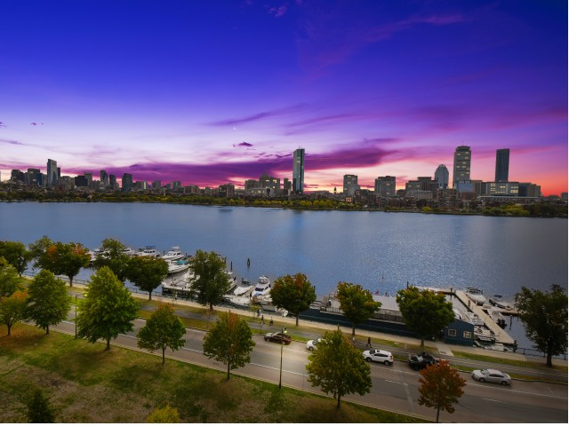 100 Memorial Drive Image 36