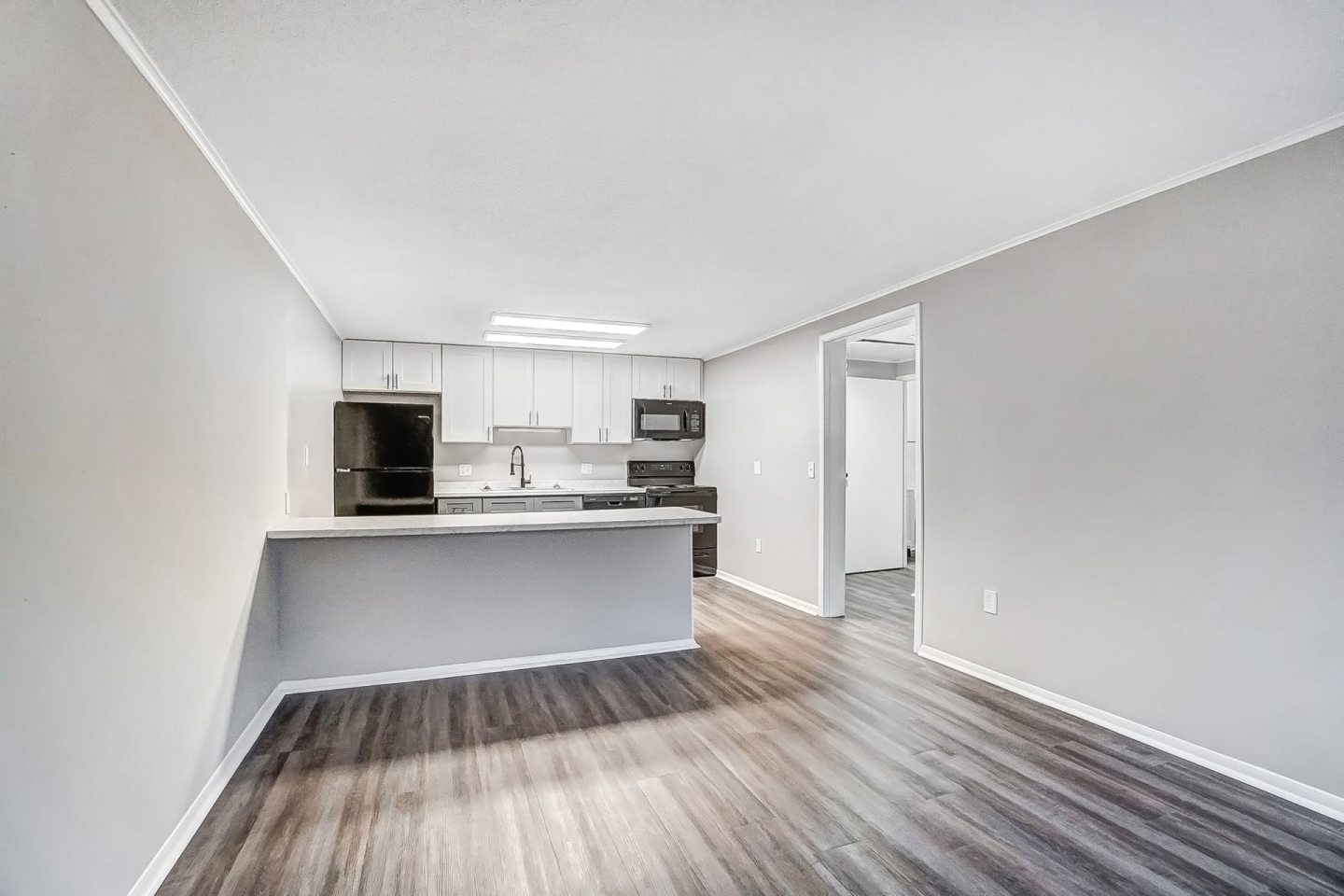 Poplar Ridge Apartments Image 5