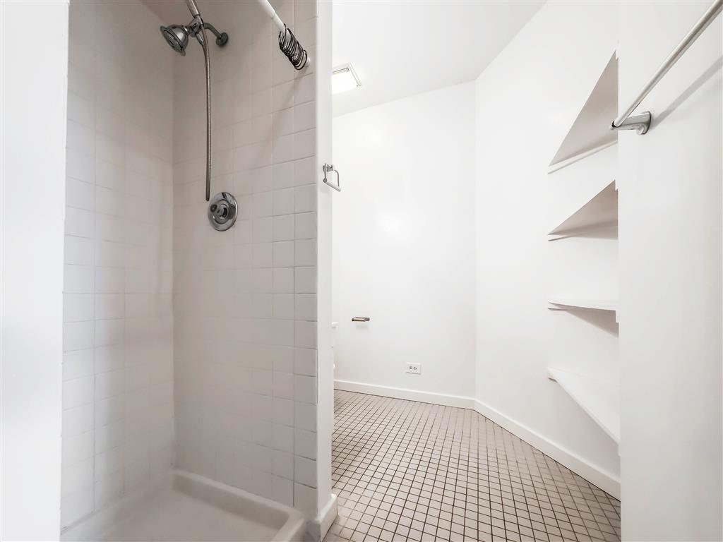 North Flats Image 17