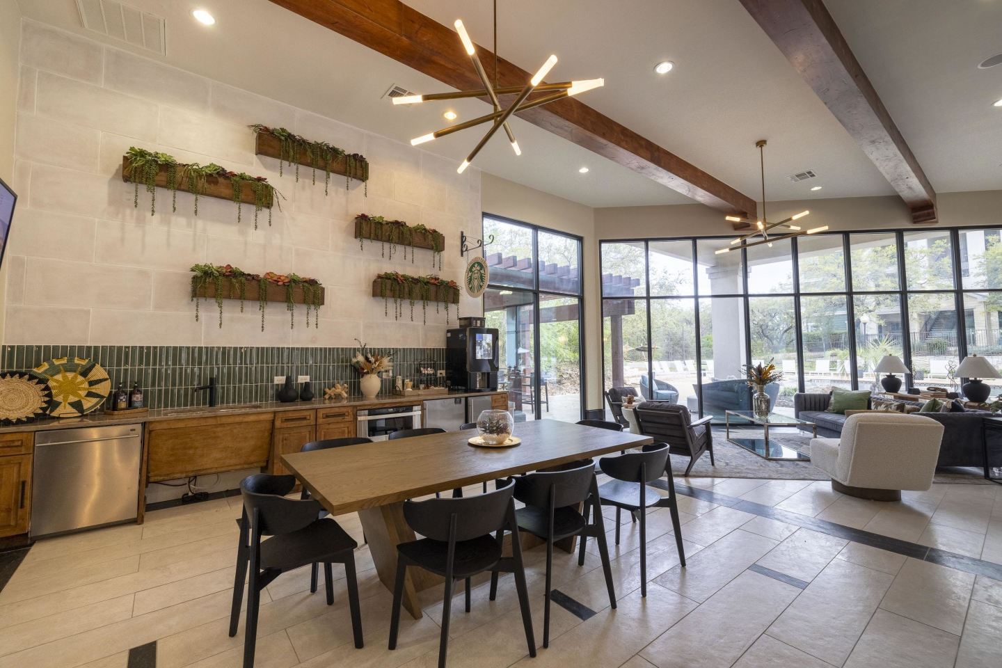 Pecan Springs Image 27