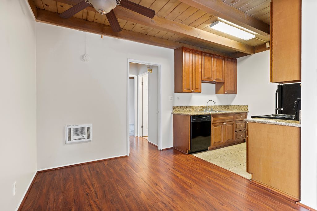 Parthenia Terrace Apartments Image 19