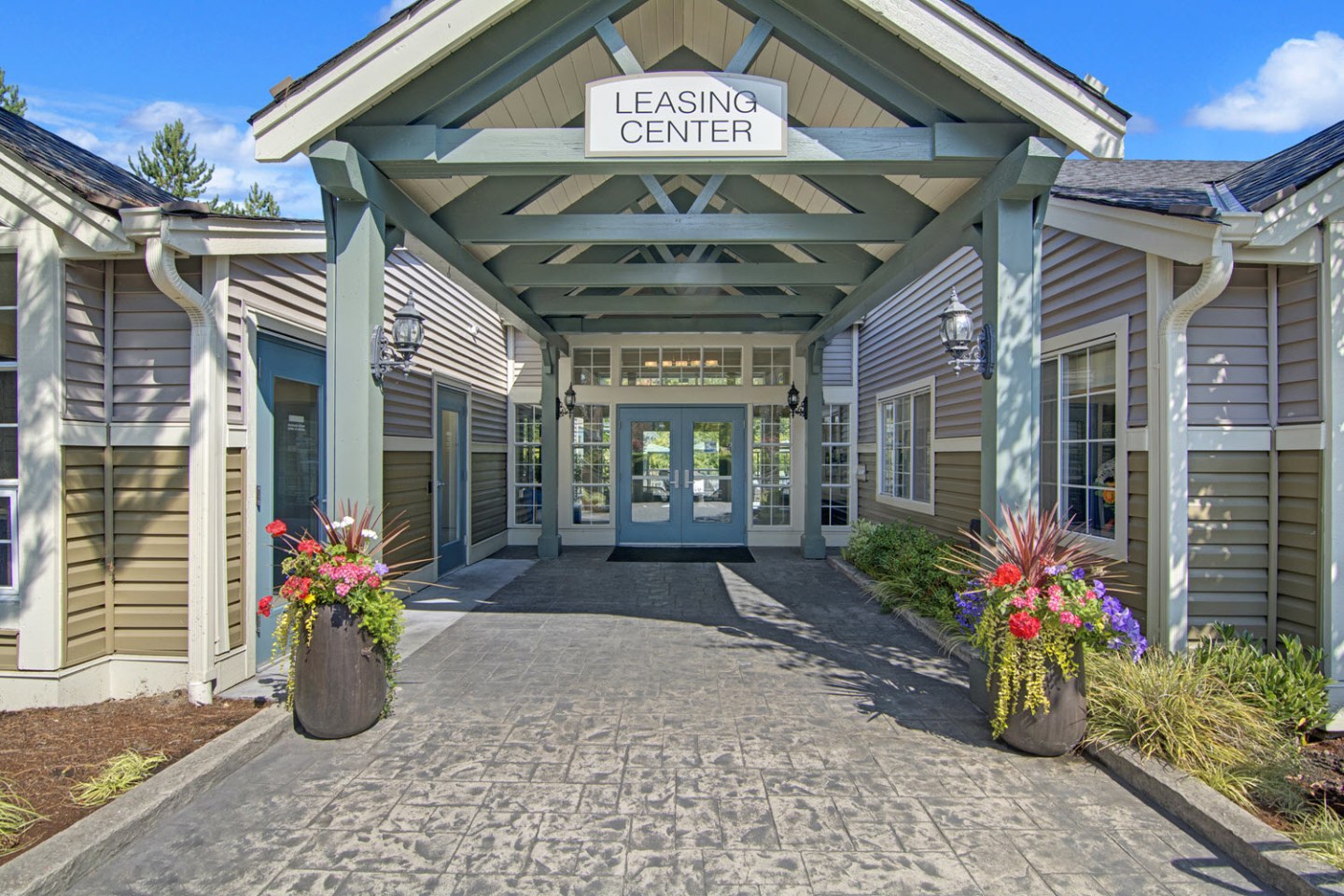 On the Green at Harbour Pointe Image 63