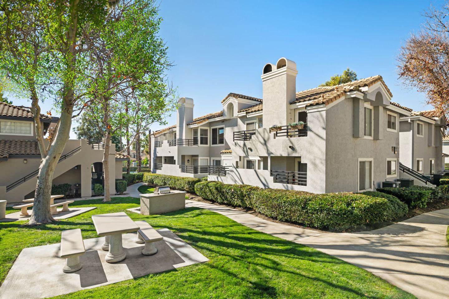 Del Mar Apartments Image 14
