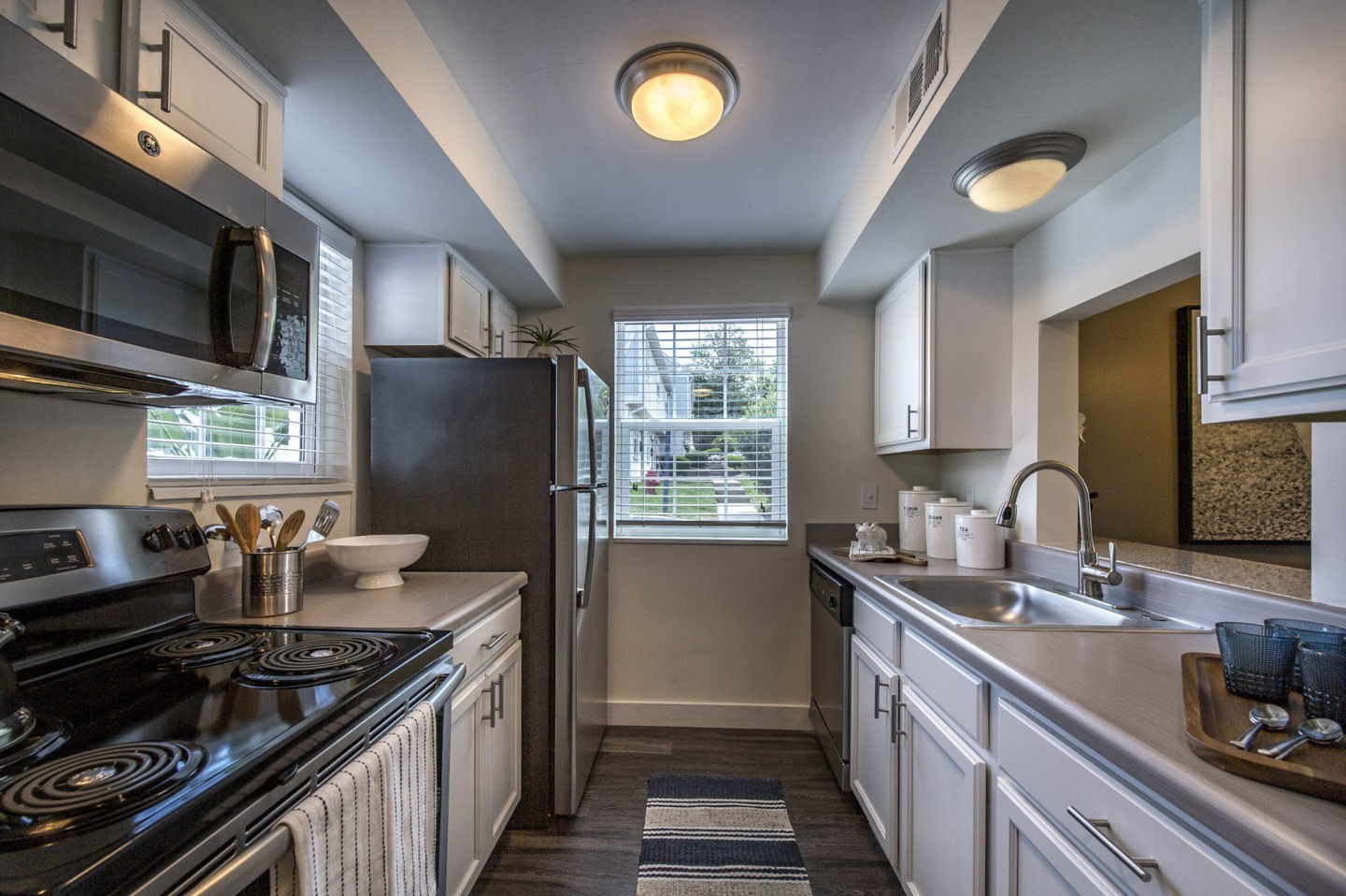 Halstead Beverly Townhomes Image 14