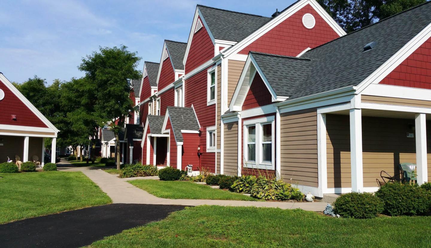 Jefferson Square Townhomes Image 1