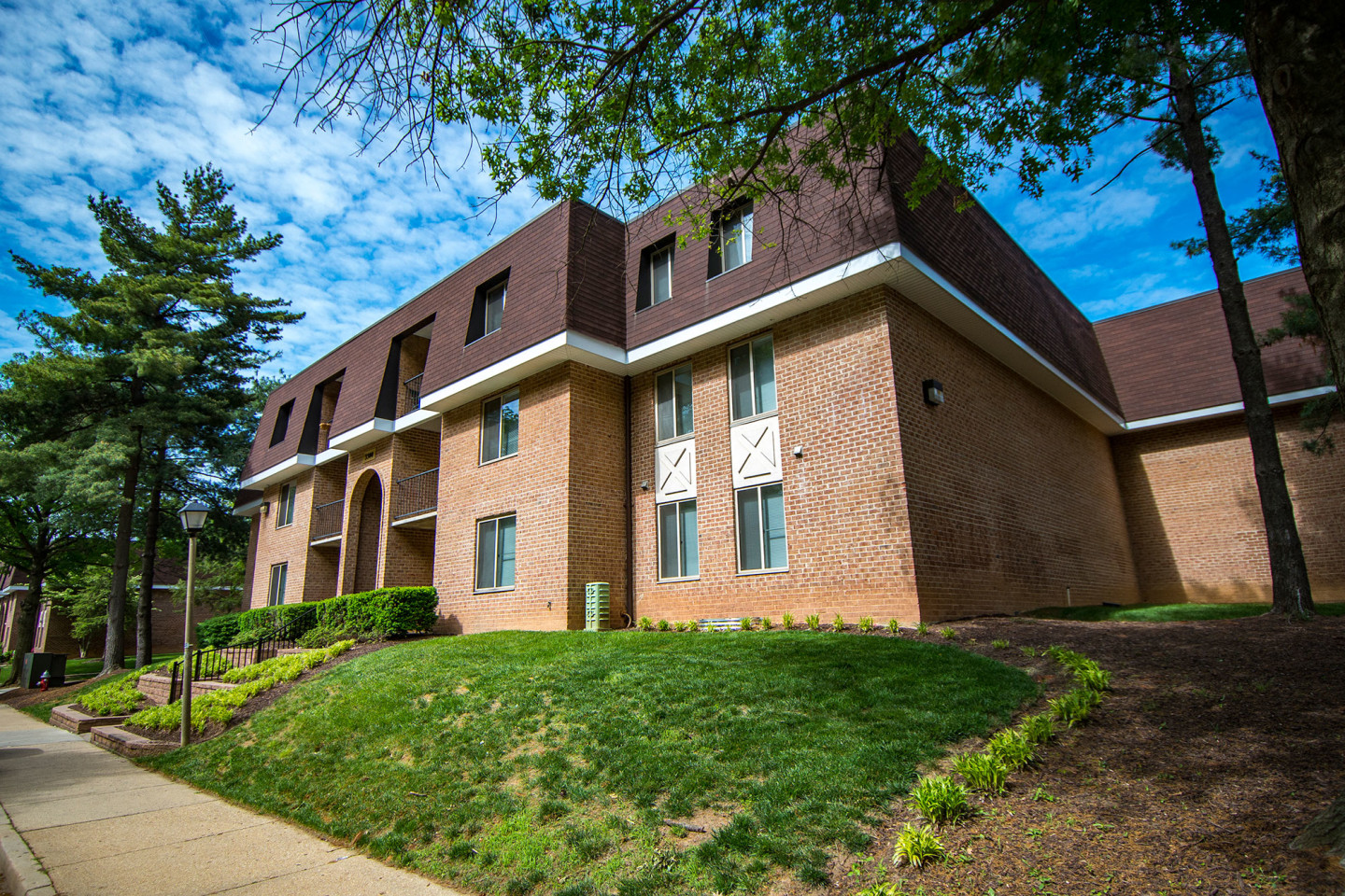 Oakton Park Apartments Image 21