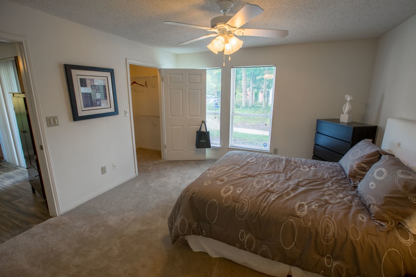 Residence at White River Image 25