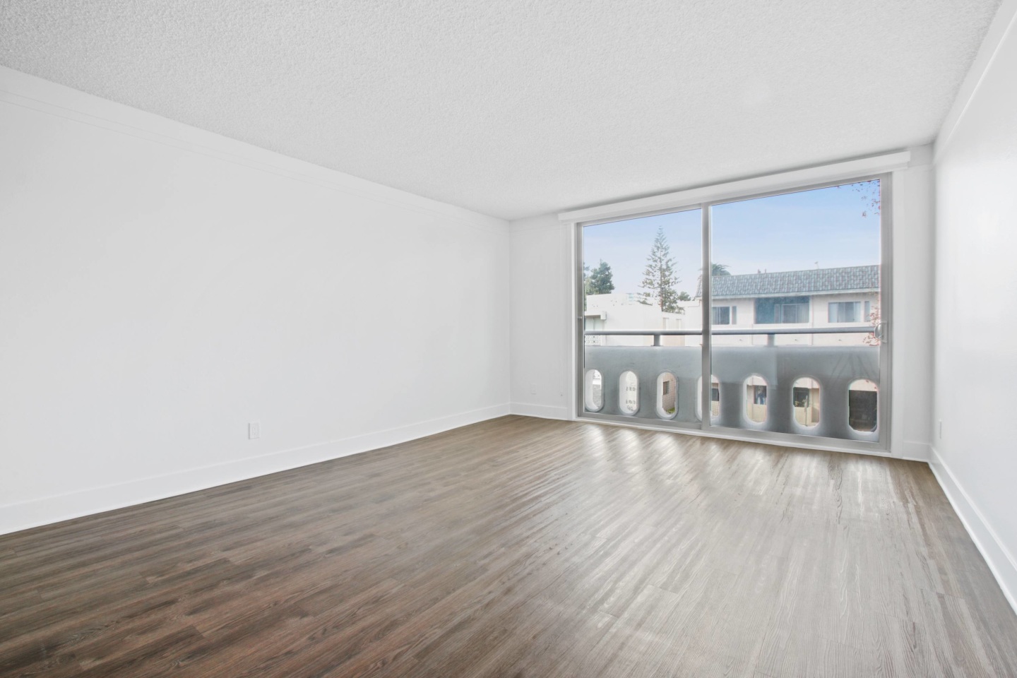 801 2nd Street Image 4