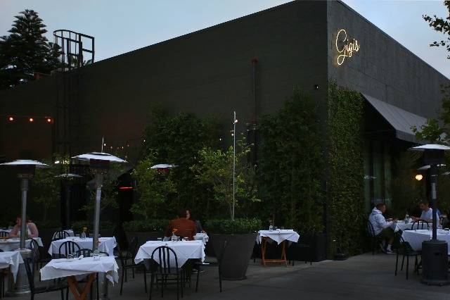 The Geffen Image 28